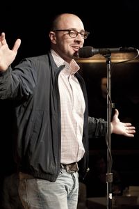 Steve Burns ( Sarah Stacke )